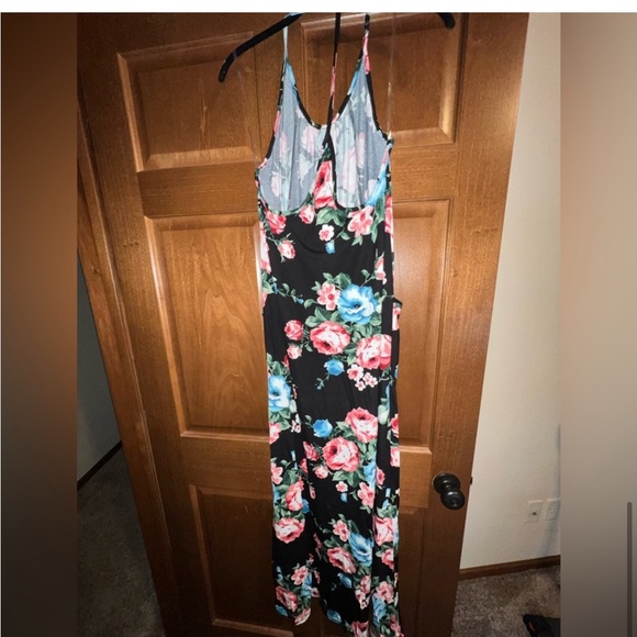 ✨Last One‼️ NEW Maxi Dress T-strap back with side pockets! - Picture 8 of 10